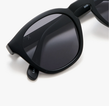 Load image into Gallery viewer, Larchmont Sunglasses
