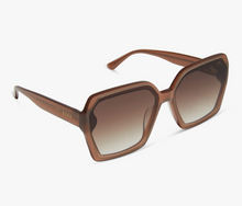 Load image into Gallery viewer, Presley Sunglasses
