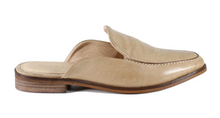 Load image into Gallery viewer, Art Easel Loafer in Offwhite