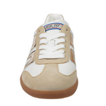 Load image into Gallery viewer, Cloud Sneaker in Beige