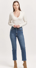 Load image into Gallery viewer, Frankie Straight Jeans in Midtown
