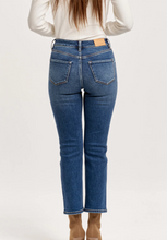 Load image into Gallery viewer, Frankie Straight Jeans in Midtown
