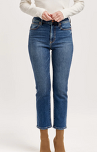 Load image into Gallery viewer, Frankie Straight Jeans in Midtown