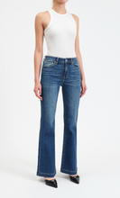 Load image into Gallery viewer, The Heartbreaker in Influencer