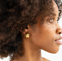 Load image into Gallery viewer, Twin Gold Hoops