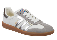 Load image into Gallery viewer, Cloud Sneaker in Light Grey