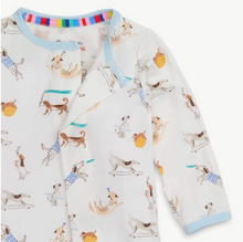 Load image into Gallery viewer, Howlarious Magnetic Footie