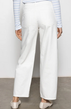 Load image into Gallery viewer, Column Ankle Jean Bleached White
