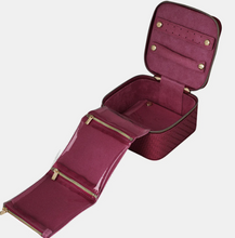 Load image into Gallery viewer, Woven Jewelry Cube