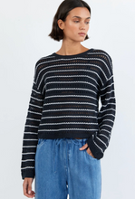 Load image into Gallery viewer, Crew Neck Sweater