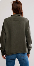 Load image into Gallery viewer, Torres Roll Neck Pullover in Army