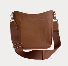 Load image into Gallery viewer, Maxine Vegan Pebble Leather Messenger
