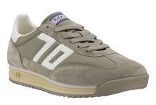 Load image into Gallery viewer, Mens Jogger Sneaker Taupe