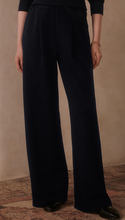 Load image into Gallery viewer, The Extra Wide Leg Pant 32" in Navy