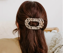 Load image into Gallery viewer, Large Flat Round Hair Clip