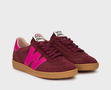 Load image into Gallery viewer, Nubia Sneakers Vino & Fucsia Combo