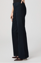 Load image into Gallery viewer, Leenah Wide Leg Jean in Control