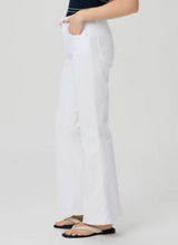 Load image into Gallery viewer, Marlow Skimmer in Crisp White