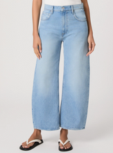 Load image into Gallery viewer, Arellia Ankle Barrel in Fauve