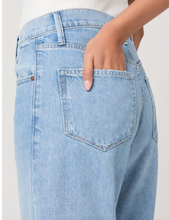 Load image into Gallery viewer, Arellia Ankle Barrel in Fauve