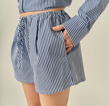 Load image into Gallery viewer, Striped Drawstring Short