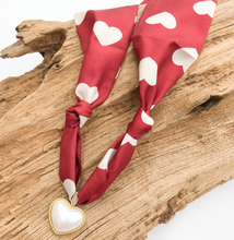 Load image into Gallery viewer, Puff Pearl Heart on Scarf Necklace