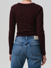 Load image into Gallery viewer, Varra Henley in Mahogany