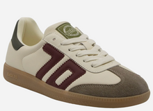 Load image into Gallery viewer, Cloud W26 Sneaker in Butter Wine