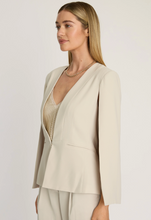 Load image into Gallery viewer, Mala Capelet in Ivory