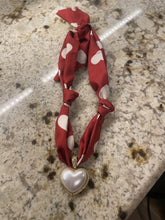 Load image into Gallery viewer, Puff Pearl Heart on Scarf Necklace
