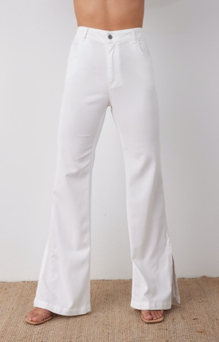 Cleo Slide Slit Pants in White