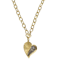 Load image into Gallery viewer, Kristal Heartstar Necklace
