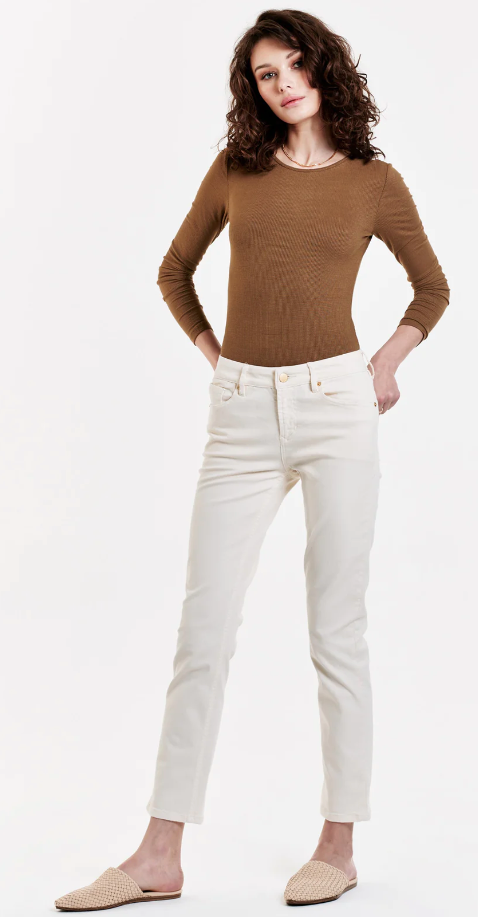 Blaire High Rise Straight Jeans in Wheat