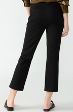 Load image into Gallery viewer, Eastend Crop Pant in Black
