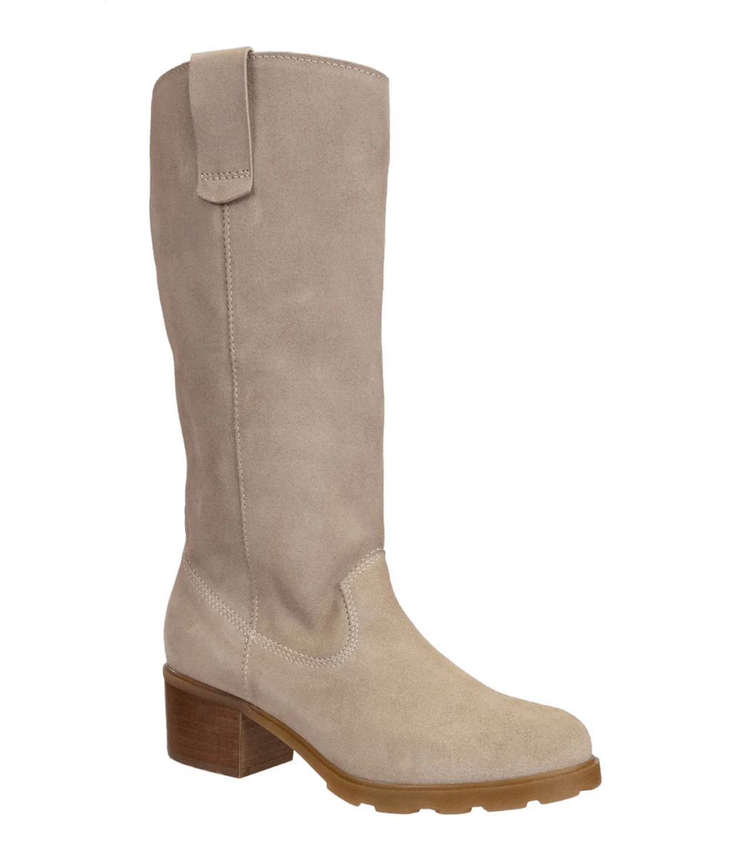 Tallow Boots in Camel