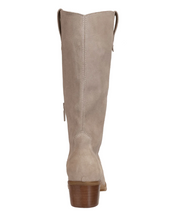 Load image into Gallery viewer, Tallow Boots in Camel
