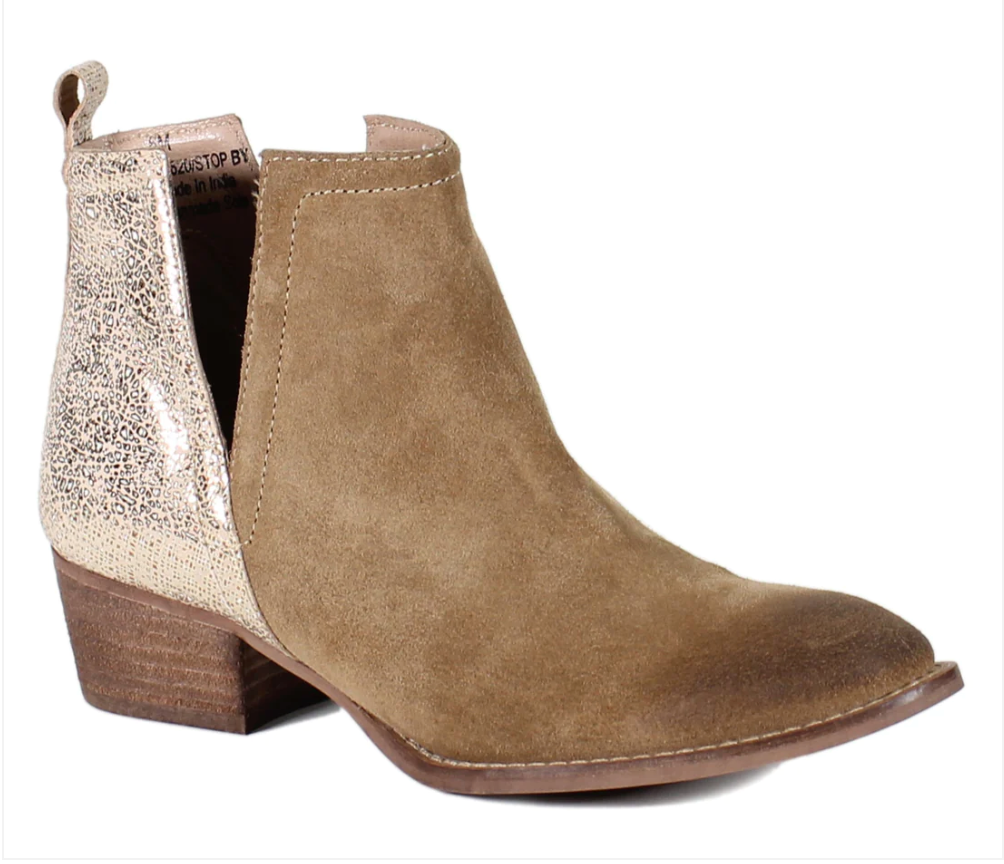 Stop By Camel Suede/Beige Metallic Leather