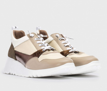 Load image into Gallery viewer, Suki Combined Sneaker
