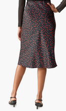 Load image into Gallery viewer, Heart Midi Skirt
