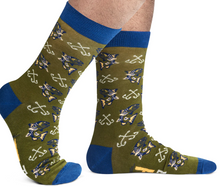 Load image into Gallery viewer, Born To Fish Socks
