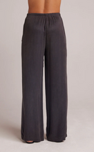 Load image into Gallery viewer, Easy Pleated Wide Leg Pant
