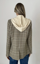 Load image into Gallery viewer, Drew Blazer in Brown Plaid
