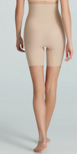 Load image into Gallery viewer, Zone Smoothing High-Waisted Short-Beige
