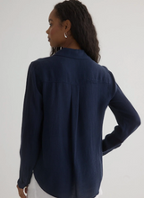 Load image into Gallery viewer, Clean Front Button Down in Italian Navy
