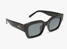 Load image into Gallery viewer, Amore Sunglasses in Black
