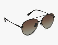 Load image into Gallery viewer, Lenox Aviator Sunglasses in Black Polarized
