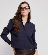 Load image into Gallery viewer, Long Sleeve Boxy Crop in Navy
