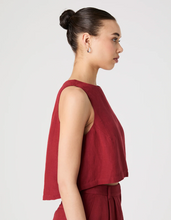 Load image into Gallery viewer, Birdie Linen Shell Top in Brick Red
