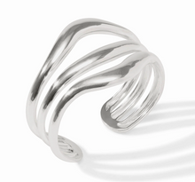 Load image into Gallery viewer, Wave Cuff in Silver
