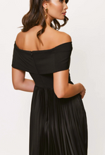 Load image into Gallery viewer, Stockton Dress
